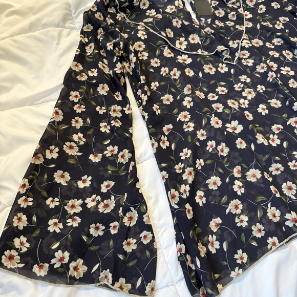 POL Navy Floral Ruffle Sheer Blouse Women’s Large Boho Romantic Cottagecore NWT - Picture 3 of 10